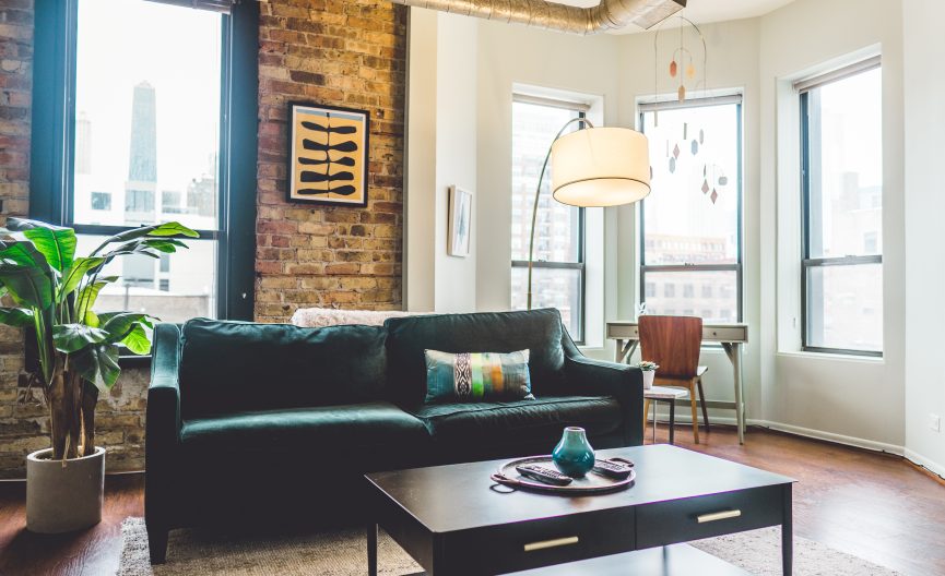 How to Airbnb Your Home: The Do’s, Don’ts & Tips That Make You a Superhost